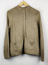 Buy online pre-used pre-loved 100% authentic & Original branded Talbots (LS-7821) available in Pakistan. Top international brands avilable.